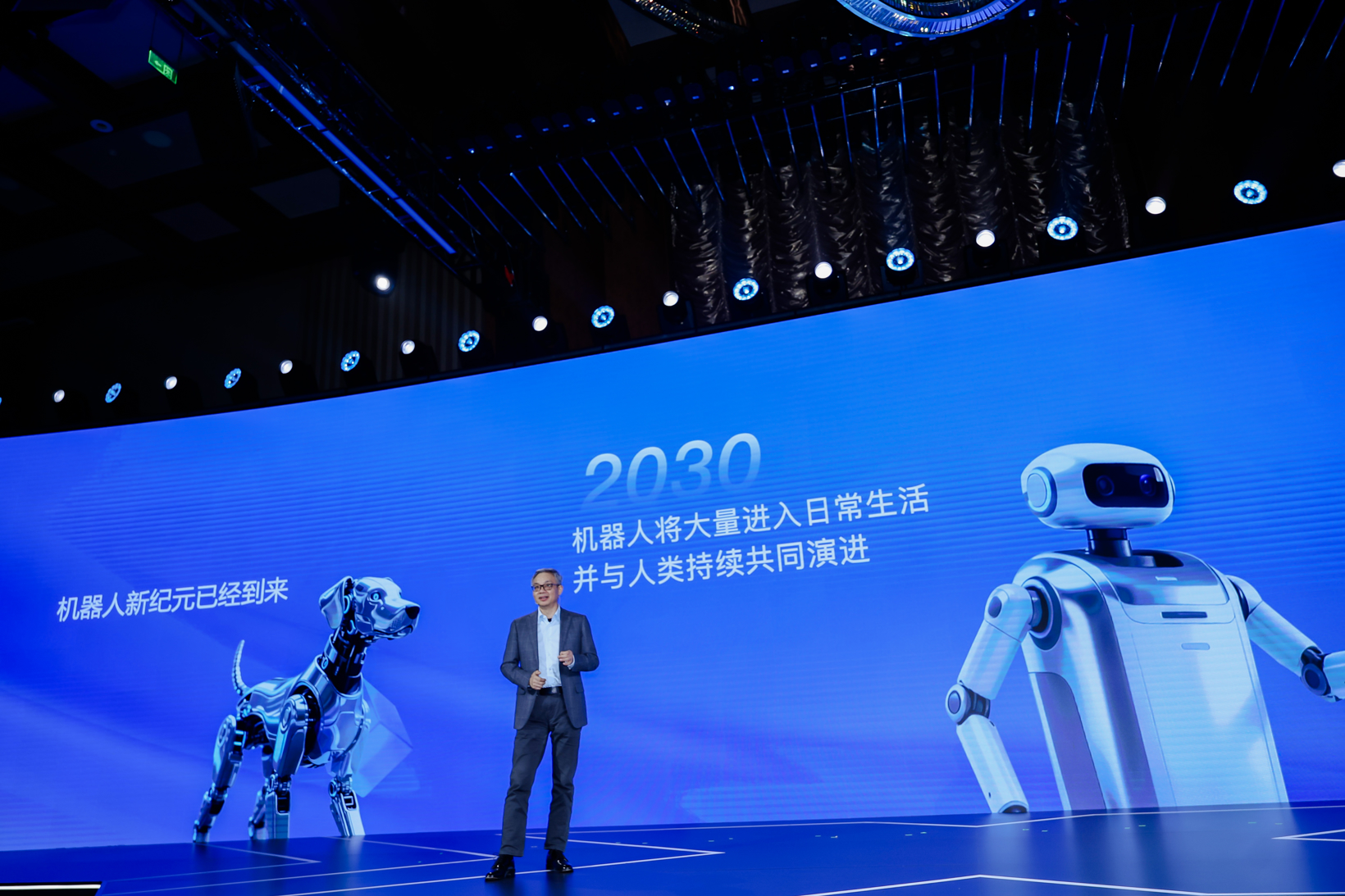 机器人离“取代人类”还有多远？